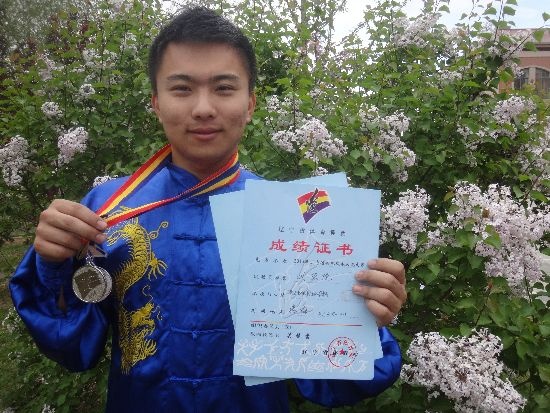 莘莘学子展风采 巅峰时刻铸辉煌(图5)