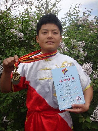 莘莘学子展风采 巅峰时刻铸辉煌(图9)